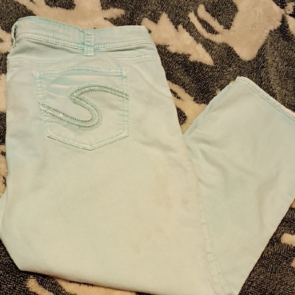 Silver Jeans Light Aqua Capris
